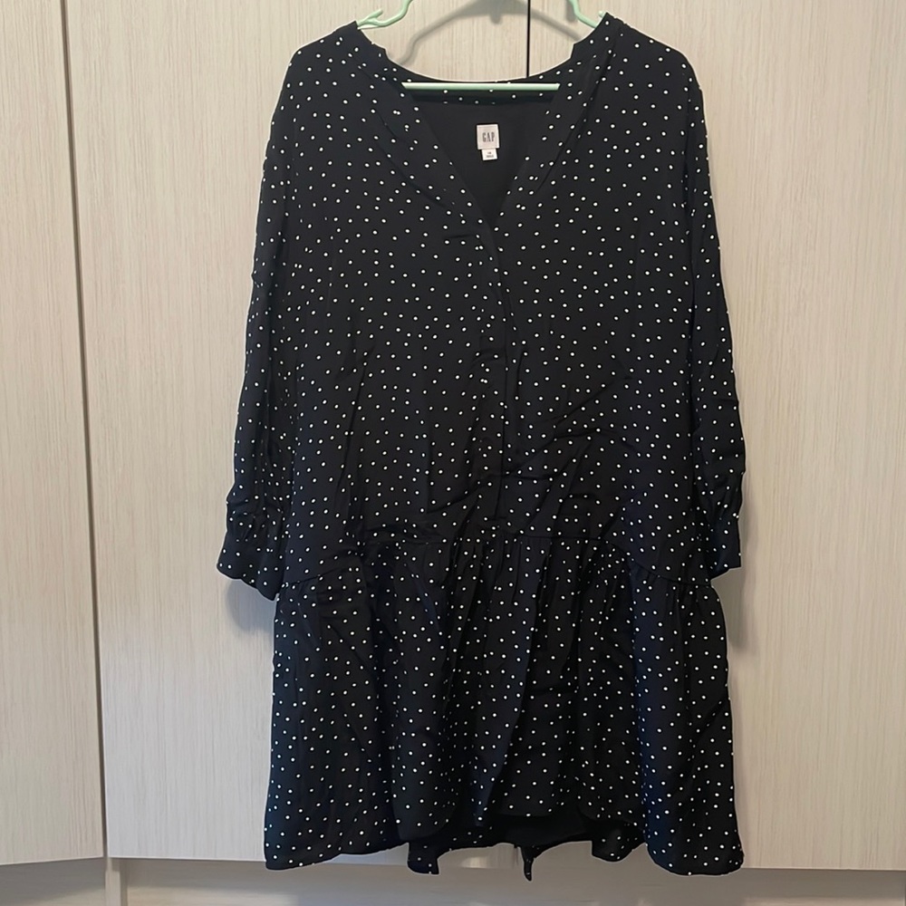 Size 16 GAP Black and White Polka Dot Long Sleeve Dress